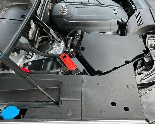 Серый Ауди Ку 5, объемом двигателя 1.98 л и пробегом 61 тыс. км за 32240 $, фото 10 на Automoto.ua