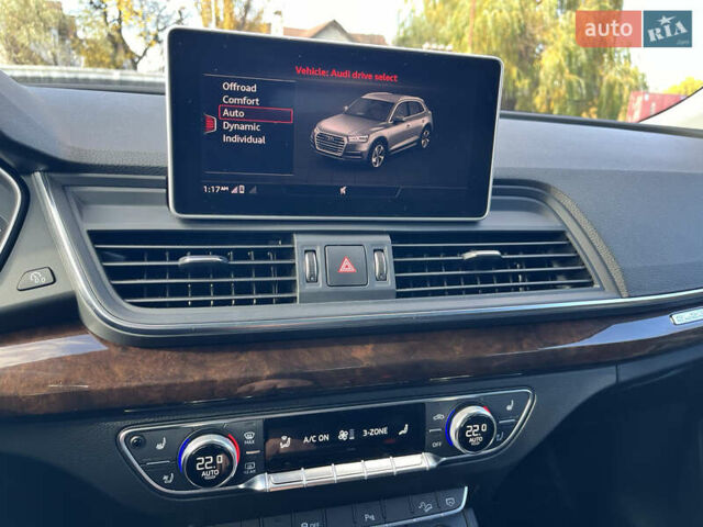 Серый Ауди Ку 5, объемом двигателя 1.98 л и пробегом 85 тыс. км за 27500 $, фото 39 на Automoto.ua