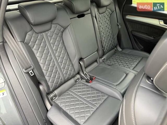 Серый Ауди Ку 5, объемом двигателя 2.97 л и пробегом 71 тыс. км за 53500 $, фото 102 на Automoto.ua