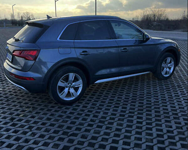 Серый Ауди Ку 5, объемом двигателя 1.98 л и пробегом 55 тыс. км за 27800 $, фото 16 на Automoto.ua