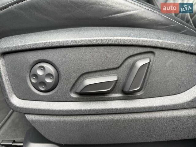 Серый Ауди Ку 5, объемом двигателя 2.97 л и пробегом 71 тыс. км за 53500 $, фото 50 на Automoto.ua