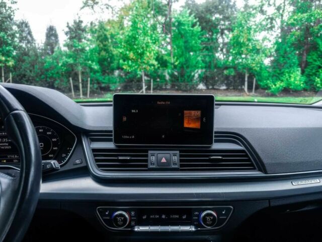 Серый Ауди Ку 5, объемом двигателя 2 л и пробегом 35 тыс. км за 14700 $, фото 8 на Automoto.ua