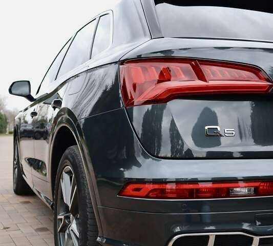 Серый Ауди Ку 5, объемом двигателя 1.98 л и пробегом 164 тыс. км за 37500 $, фото 43 на Automoto.ua