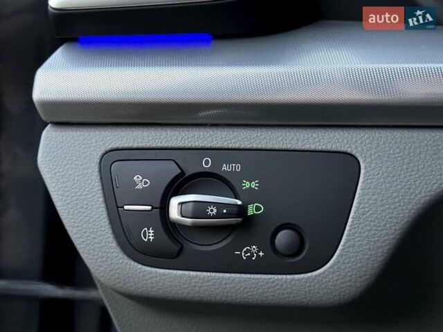 Сірий Ауді Ку 5, об'ємом двигуна 2 л та пробігом 220 тис. км за 29900 $, фото 71 на Automoto.ua