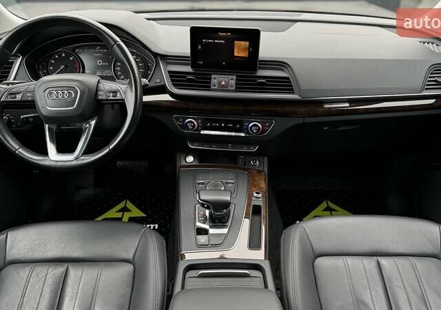 Сірий Ауді Ку 5, об'ємом двигуна 1.98 л та пробігом 78 тис. км за 27500 $, фото 22 на Automoto.ua