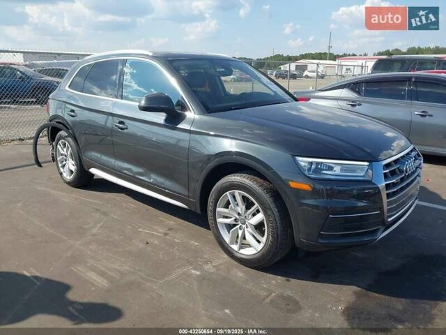 Серый Ауди Ку 5, объемом двигателя 2 л и пробегом 117 тыс. км за 13900 $, фото 1 на Automoto.ua