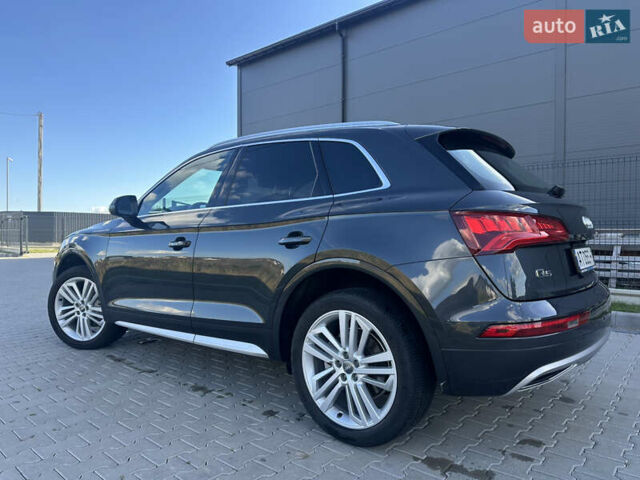 Ауди Ку 5 2019 в Ивано-Франковске на Automoto.ua Серый Ауди Ку 5, объемом двигателя 1.98 л и пробегом 41 тыс. км за 26600 $, фото 17 на Automoto.ua