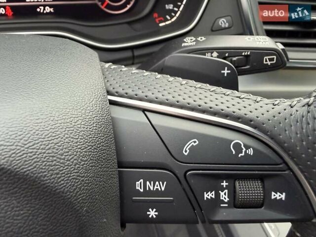 Серый Ауди Ку 5, объемом двигателя 2.97 л и пробегом 71 тыс. км за 53500 $, фото 45 на Automoto.ua