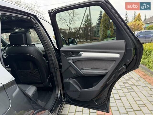 Серый Ауди Ку 5, объемом двигателя 2.97 л и пробегом 71 тыс. км за 53500 $, фото 107 на Automoto.ua