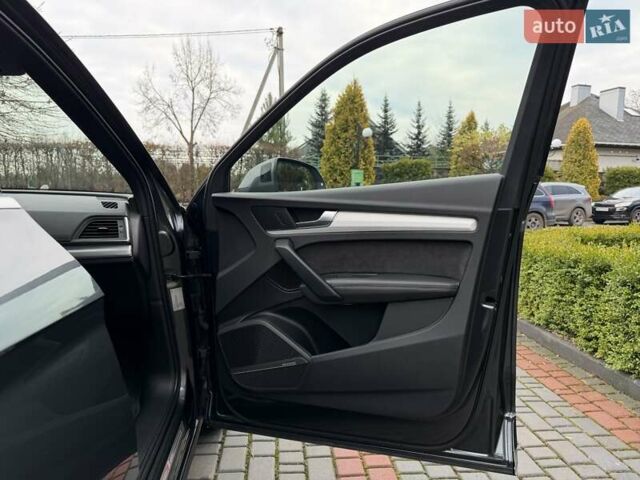 Серый Ауди Ку 5, объемом двигателя 2.97 л и пробегом 71 тыс. км за 53500 $, фото 94 на Automoto.ua