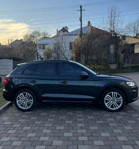 Серый Ауди Ку 5, объемом двигателя 1.98 л и пробегом 116 тыс. км за 29300 $, фото 10 на Automoto.ua