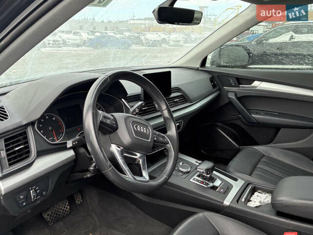 Серый Ауди Ку 5, объемом двигателя 2 л и пробегом 81 тыс. км за 17700 $, фото 8 на Automoto.ua