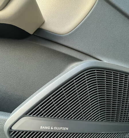 Сірий Ауді Ку 5, об'ємом двигуна 1.98 л та пробігом 116 тис. км за 28700 $, фото 19 на Automoto.ua