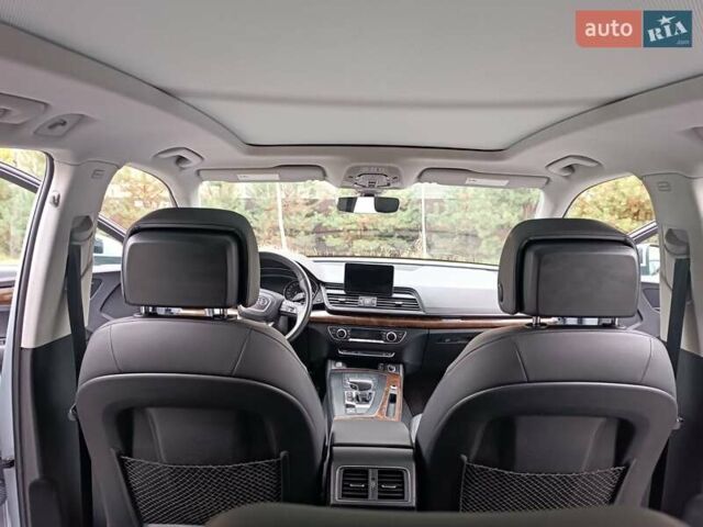 Серый Ауди Ку 5, объемом двигателя 1.98 л и пробегом 165 тыс. км за 22999 $, фото 17 на Automoto.ua