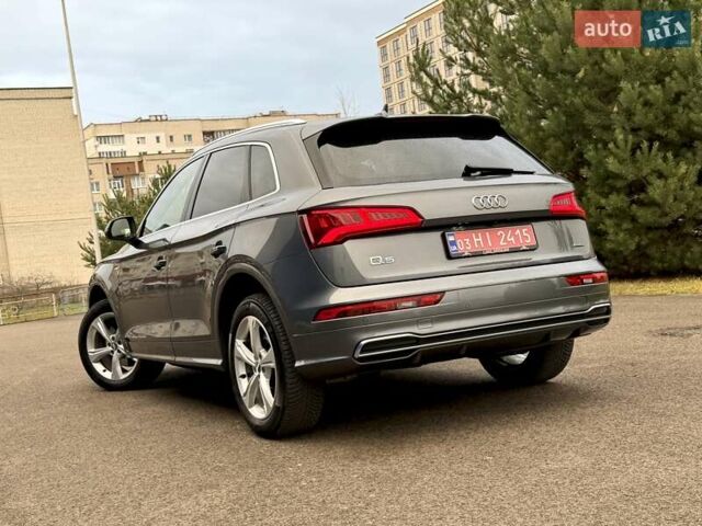 Сірий Ауді Ку 5, об'ємом двигуна 2 л та пробігом 220 тис. км за 29900 $, фото 10 на Automoto.ua