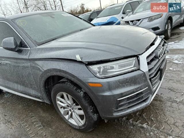 Сірий Ауді Ку 5, об'ємом двигуна 1.98 л та пробігом 81 тис. км за 18500 $, фото 3 на Automoto.ua