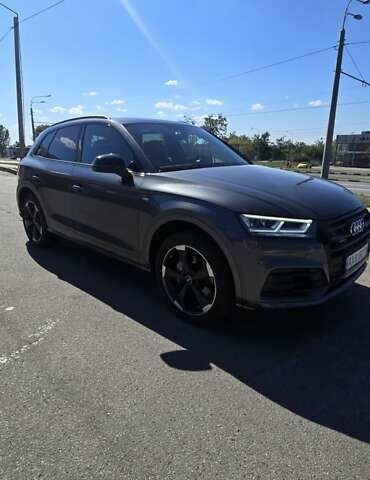 Сірий Ауді Ку 5, об'ємом двигуна 2 л та пробігом 56 тис. км за 33000 $, фото 29 на Automoto.ua