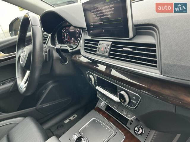 Ауди Ку 5 2019 в Киеве на Automoto.ua Серый Ауди Ку 5, объемом двигателя 1.98 л и пробегом 84 тыс. км за 28000 $, фото 40 на Automoto.ua