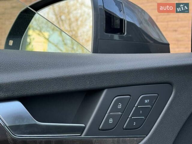 Сірий Ауді Ку 5, об'ємом двигуна 1.98 л та пробігом 63 тис. км за 27900 $, фото 19 на Automoto.ua