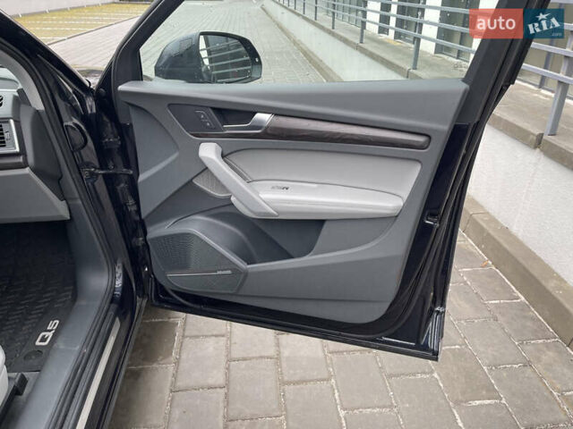 Сірий Ауді Ку 5, об'ємом двигуна 2 л та пробігом 300 тис. км за 21000 $, фото 31 на Automoto.ua