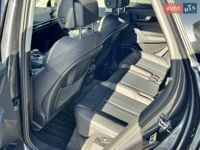 Серый Ауди Ку 5, объемом двигателя 1.98 л и пробегом 85 тыс. км за 27500 $, фото 50 на Automoto.ua