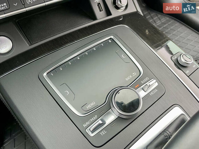 Серый Ауди Ку 5, объемом двигателя 1.98 л и пробегом 189 тыс. км за 23700 $, фото 20 на Automoto.ua