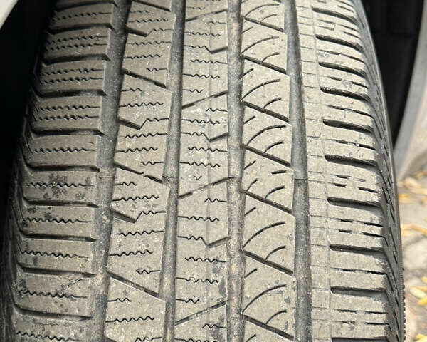 Серый Ауди Ку 5, объемом двигателя 1.98 л и пробегом 112 тыс. км за 25500 $, фото 19 на Automoto.ua