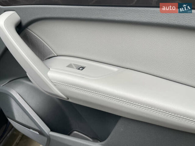 Сірий Ауді Ку 5, об'ємом двигуна 2 л та пробігом 300 тис. км за 21000 $, фото 33 на Automoto.ua