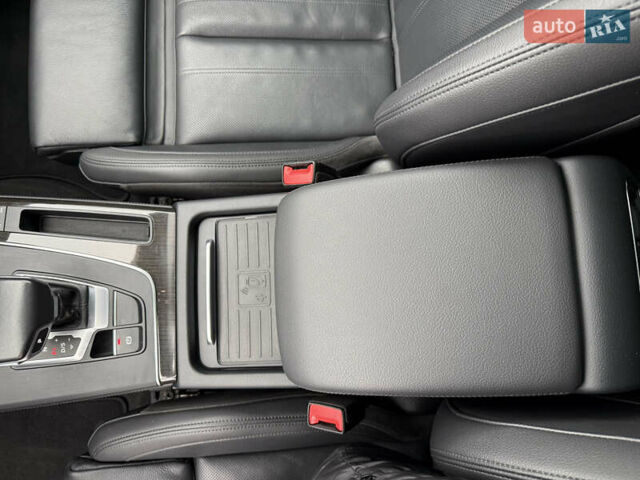 Серый Ауди Ку 5, объемом двигателя 1.98 л и пробегом 100 тыс. км за 25900 $, фото 69 на Automoto.ua