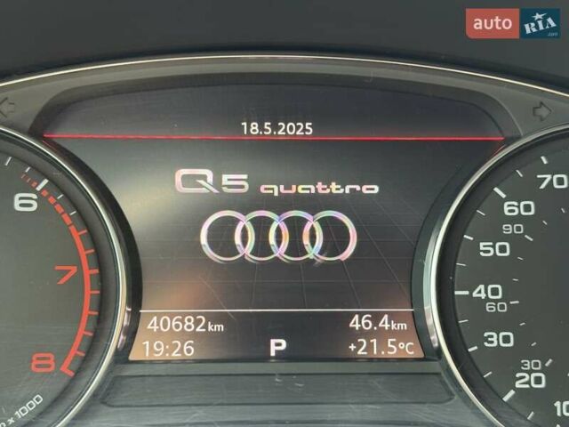 Серый Ауди Ку 5, объемом двигателя 1.98 л и пробегом 40 тыс. км за 25800 $, фото 16 на Automoto.ua