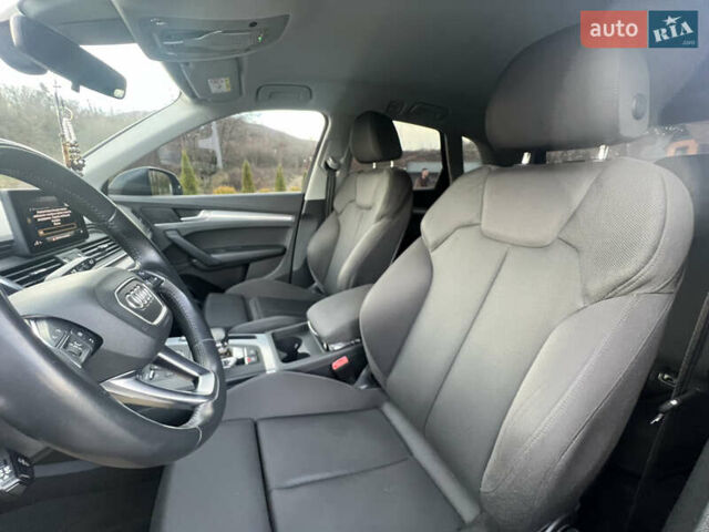 Серый Ауди Ку 5, объемом двигателя 1.97 л и пробегом 168 тыс. км за 30999 $, фото 32 на Automoto.ua