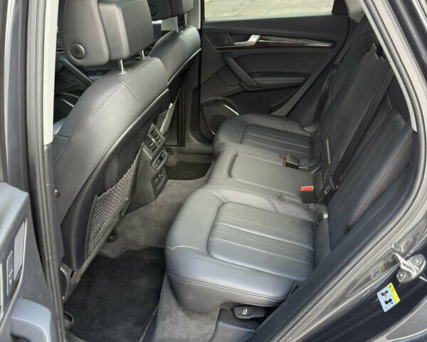 Серый Ауди Ку 5, объемом двигателя 2 л и пробегом 148 тыс. км за 27500 $, фото 32 на Automoto.ua