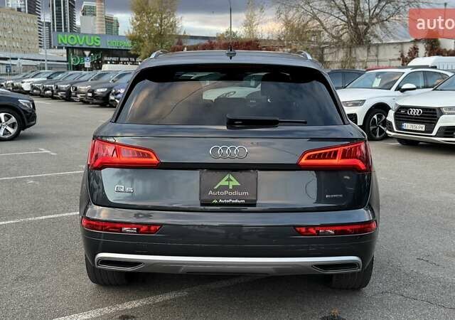 Серый Ауди Ку 5, объемом двигателя 1.98 л и пробегом 52 тыс. км за 28999 $, фото 6 на Automoto.ua