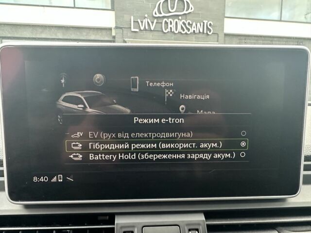 Ауді Ку 5 2019 у Ужгороді на Automoto.ua Сірий Ауді Ку 5, об'ємом двигуна 2 л та пробігом 210 тис. км за 39999 $, фото 15 на Automoto.ua