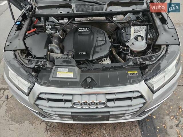 Сірий Ауді Ку 5, об'ємом двигуна 1.98 л та пробігом 45 тис. км за 8900 $, фото 11 на Automoto.ua