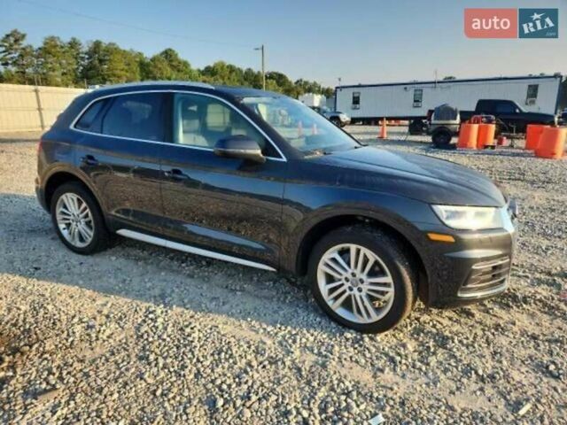 Серый Ауди Ку 5, объемом двигателя 1.98 л и пробегом 90 тыс. км за 12000 $, фото 4 на Automoto.ua