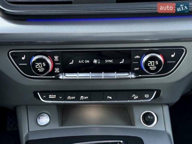 Сірий Ауді Ку 5, об'ємом двигуна 2 л та пробігом 220 тис. км за 29900 $, фото 57 на Automoto.ua