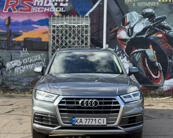 Сірий Ауді Ку 5, об'ємом двигуна 1.99 л та пробігом 104 тис. км за 28000 $, фото 3 на Automoto.ua