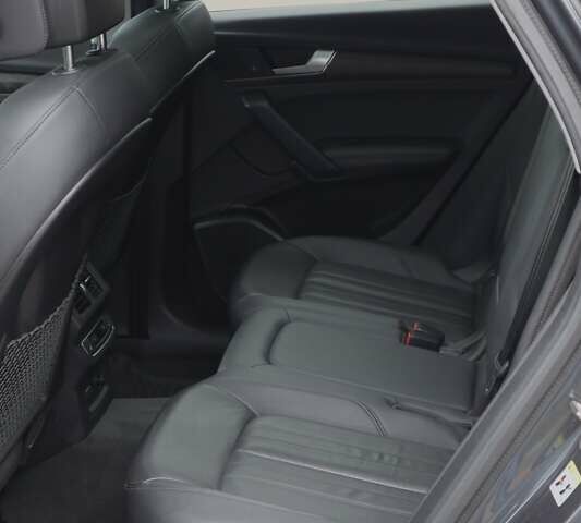 Серый Ауди Ку 5, объемом двигателя 1.98 л и пробегом 164 тыс. км за 37500 $, фото 16 на Automoto.ua