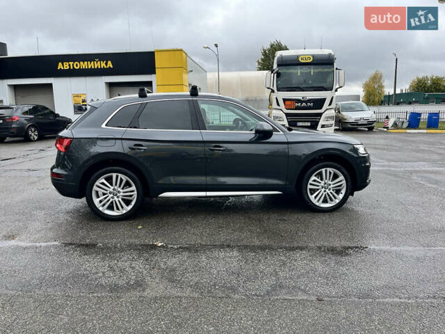 Ауди Ку 5 2019 в Киеве на Automoto.ua Серый Ауди Ку 5, объемом двигателя 1.98 л и пробегом 84 тыс. км за 28000 $, фото 5 на Automoto.ua