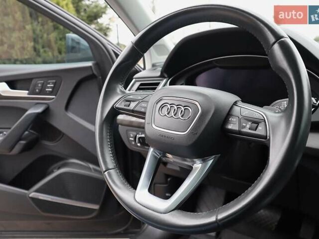 Серый Ауди Ку 5, объемом двигателя 1.98 л и пробегом 164 тыс. км за 37500 $, фото 6 на Automoto.ua