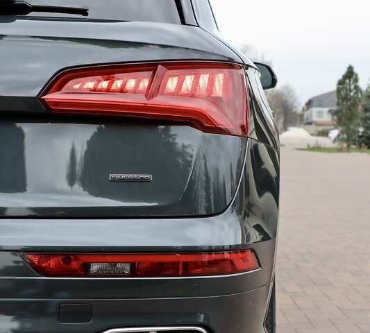 Серый Ауди Ку 5, объемом двигателя 1.98 л и пробегом 164 тыс. км за 37500 $, фото 45 на Automoto.ua