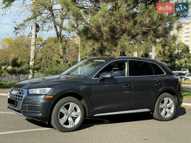 Сірий Ауді Ку 5, об'ємом двигуна 1.98 л та пробігом 63 тис. км за 27900 $, фото 4 на Automoto.ua
