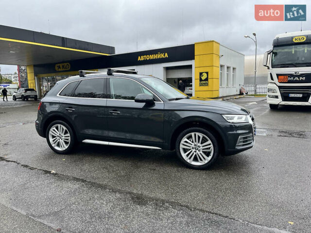 Ауди Ку 5 2019 в Киеве на Automoto.ua Серый Ауди Ку 5, объемом двигателя 1.98 л и пробегом 84 тыс. км за 28000 $, фото 6 на Automoto.ua