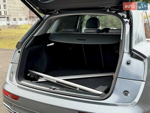 Сірий Ауді Ку 5, об'ємом двигуна 2 л та пробігом 220 тис. км за 29900 $, фото 16 на Automoto.ua