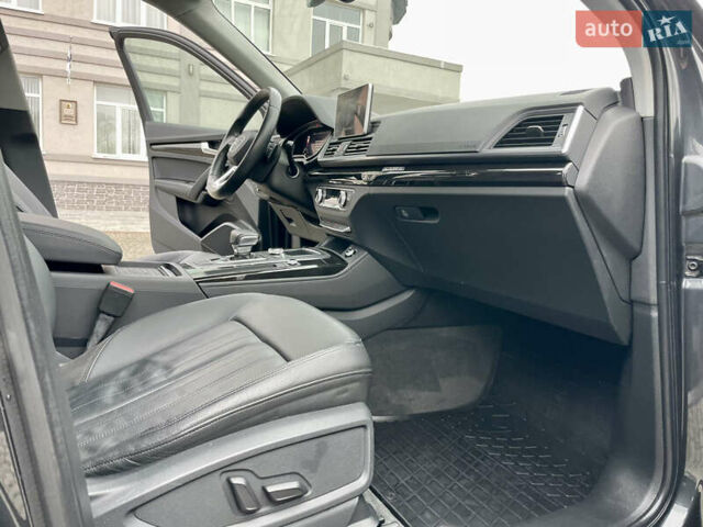 Серый Ауди Ку 5, объемом двигателя 1.98 л и пробегом 189 тыс. км за 23700 $, фото 27 на Automoto.ua