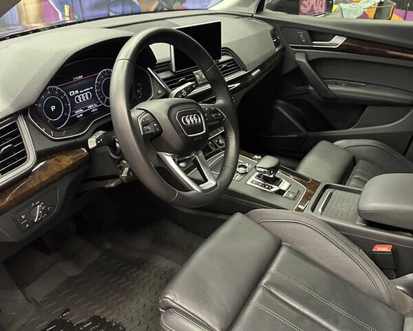 Сірий Ауді Ку 5, об'ємом двигуна 1.98 л та пробігом 34 тис. км за 33000 $, фото 9 на Automoto.ua