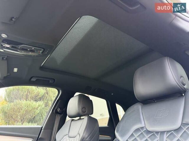 Серый Ауди Ку 5, объемом двигателя 2.97 л и пробегом 71 тыс. км за 53500 $, фото 54 на Automoto.ua