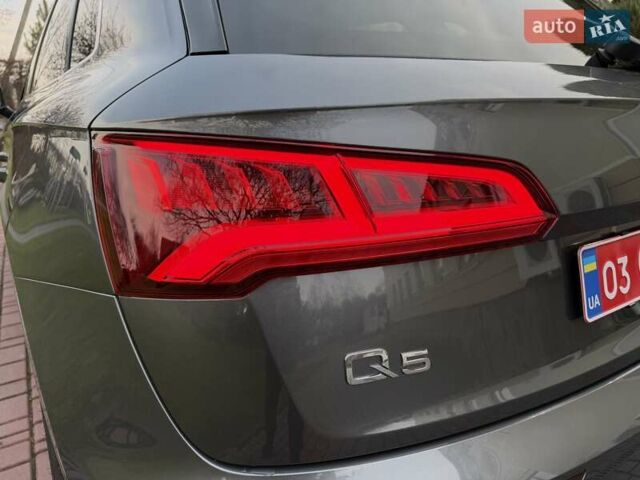 Серый Ауди Ку 5, объемом двигателя 2.97 л и пробегом 71 тыс. км за 53500 $, фото 128 на Automoto.ua