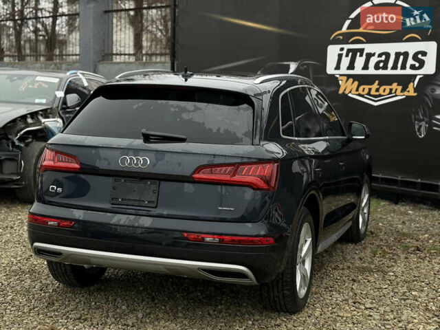 Серый Ауди Ку 5, объемом двигателя 2 л и пробегом 129 тыс. км за 19200 $, фото 5 на Automoto.ua